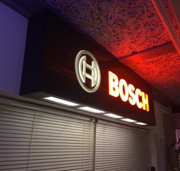 Bosch Reklame als Leuchtkasten
